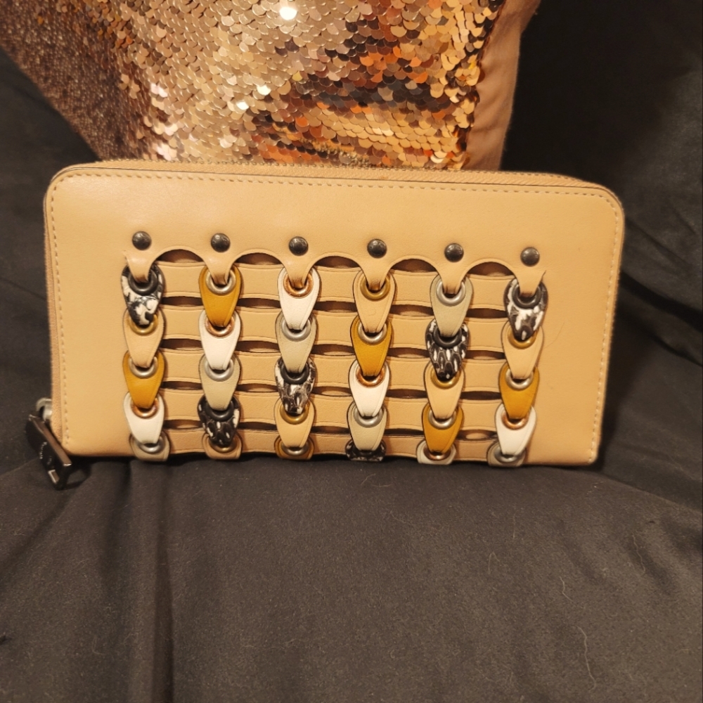 Coach glovetanned leather wallet